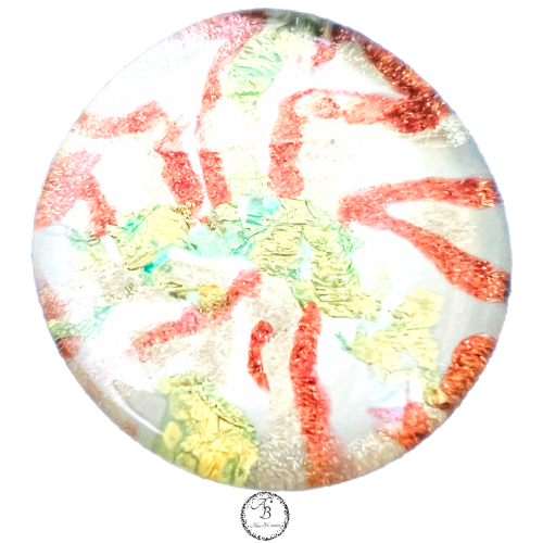 Ce bijou de verre "Latte macchiato" est une réalisation artisanale recherchée. Ses couleurs crémeuses s'accorderont facilement.