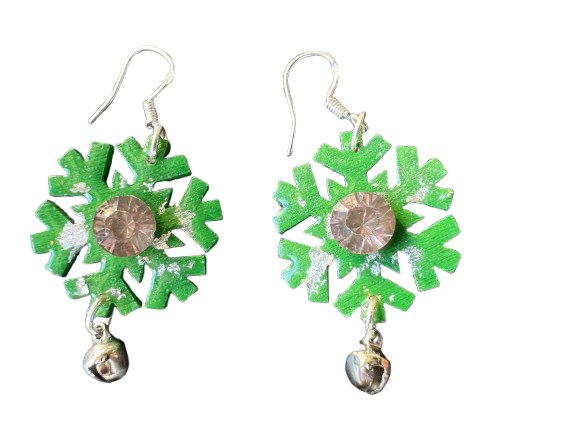 Boucles d’oreilles clous Flocon d’hiver en bois doré mordoré avec cristaux rouges et attaches en argent 925 – création artisanale Aline B Création.