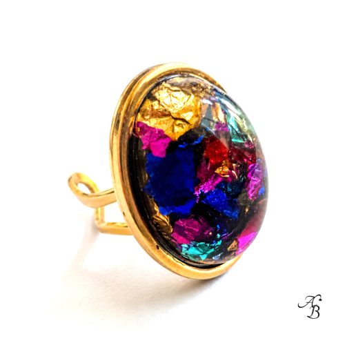 Bague ajustable Resin’ Prisme, cabochon résine bombé multicolore violet, bleu nuit et reflets fuchsia - Aline B Création
